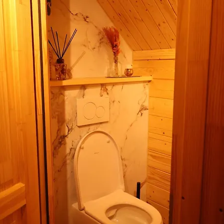 Luxe Houten Wellness Boshuisje Met Hottub *